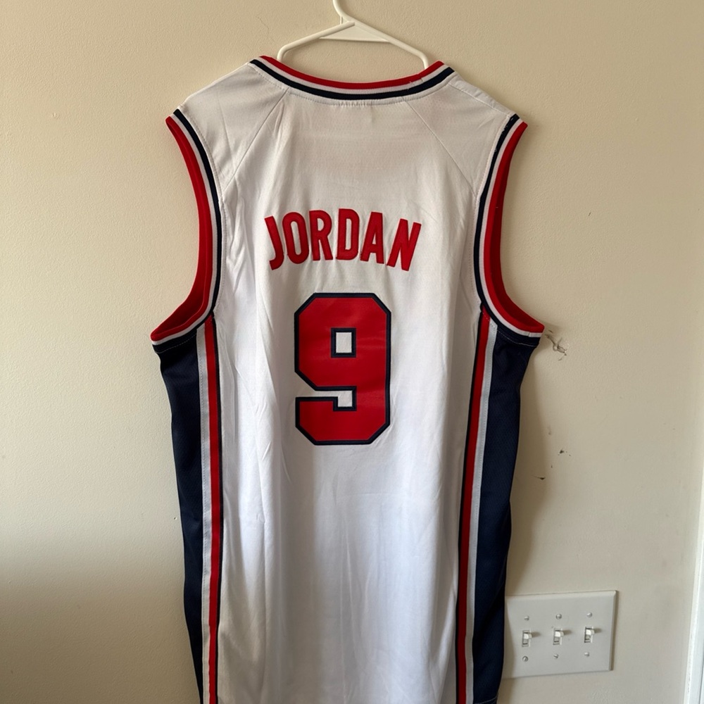 Men’s Mitchell & Ness Michael Jordan #9 1992 Dream Team USA Jersey Sz 48 - NWT - Picture 6 of 6